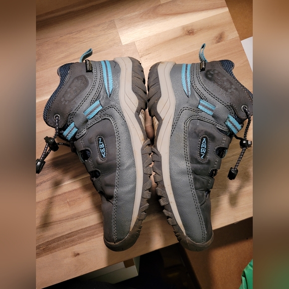 Keen Unisex-Child Hiking/ Walking Shoes,Size 2,Blue/Grey/Black - Picture 3 of 4